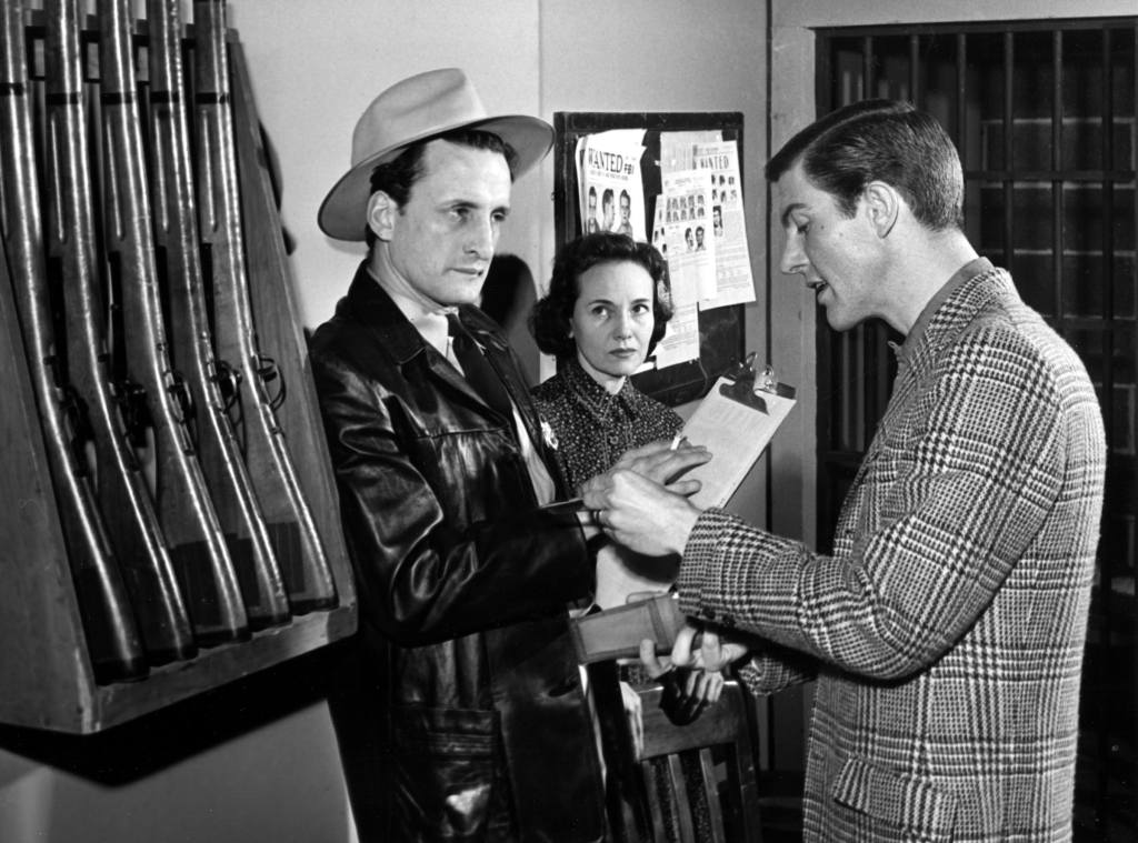 UNITED STATES STEEL HOUR, George C. Scott, Teresa Wright, Dick Van Dyke, 1953-63, episode 'Trap for a Stranger' aired 2/25/59