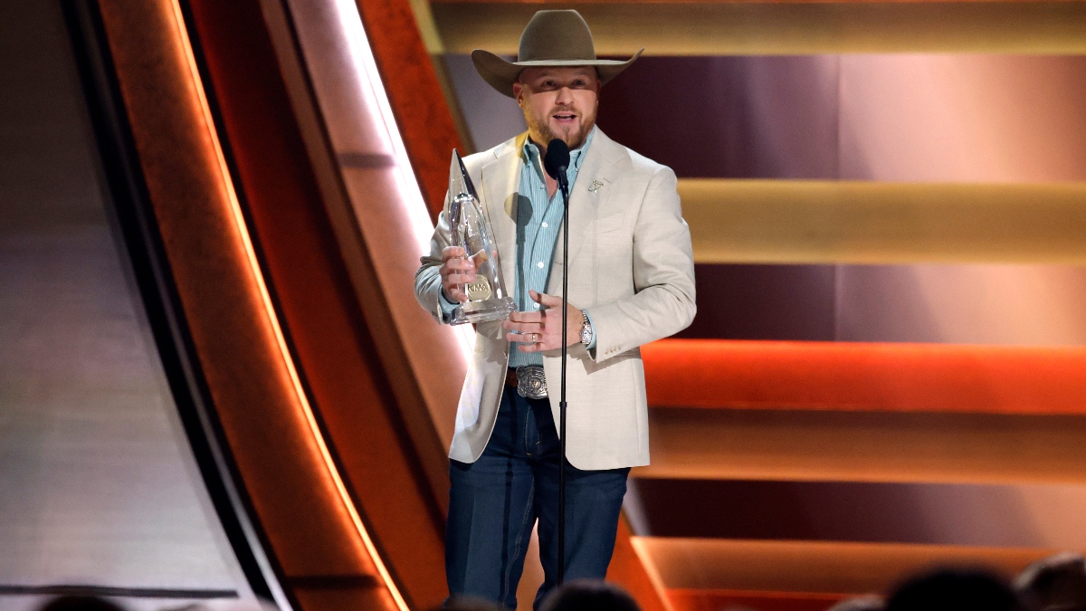 Cody Johnson accepts the Male Vocalist of the Year Award at the 2025 CMA Awards, 2025