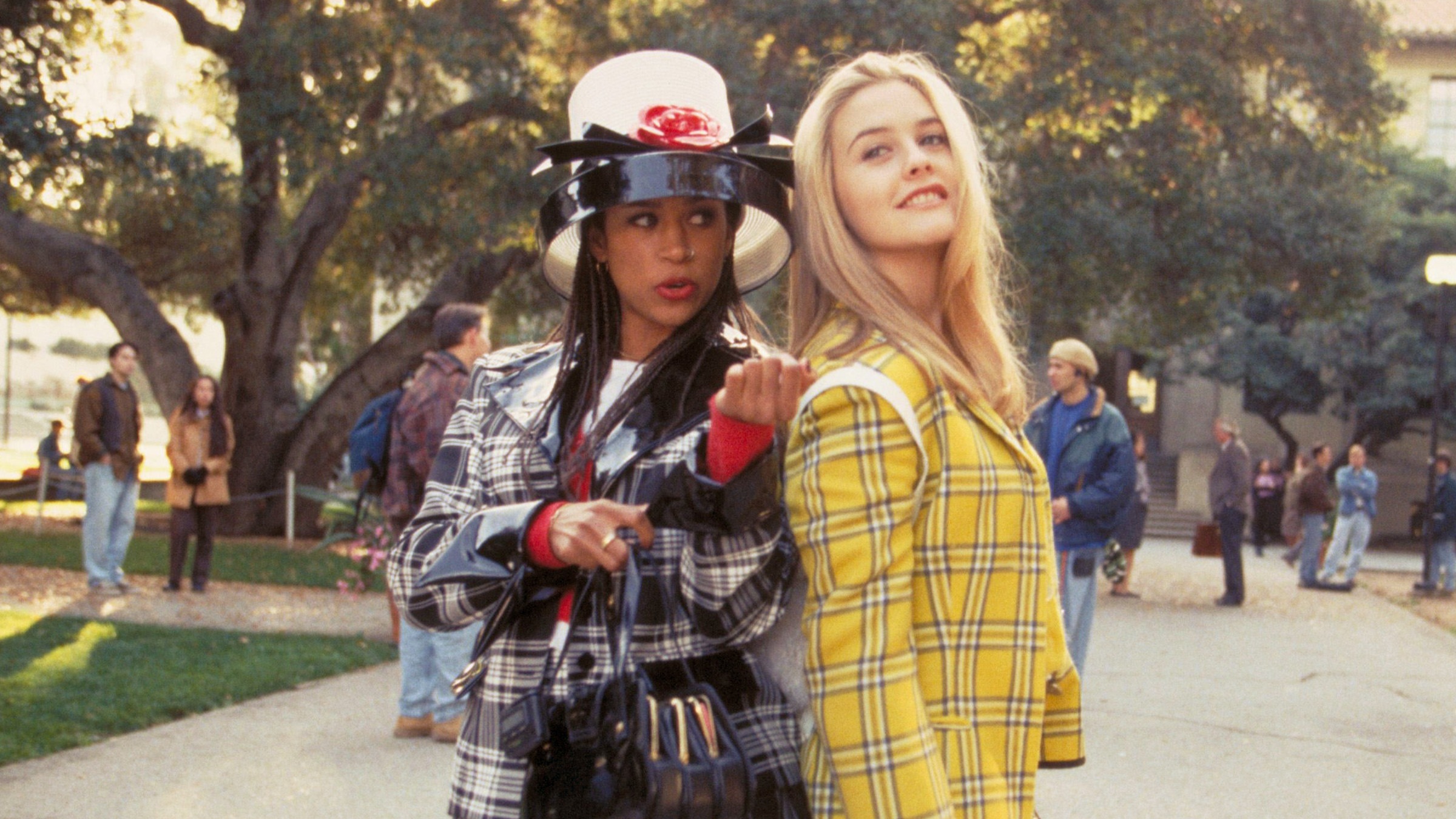 Stacey Dash and Alicia Silverstone in 'Clueless'