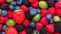 photo of strawberries, blueberries and raspberries, all foods that are good for lung health