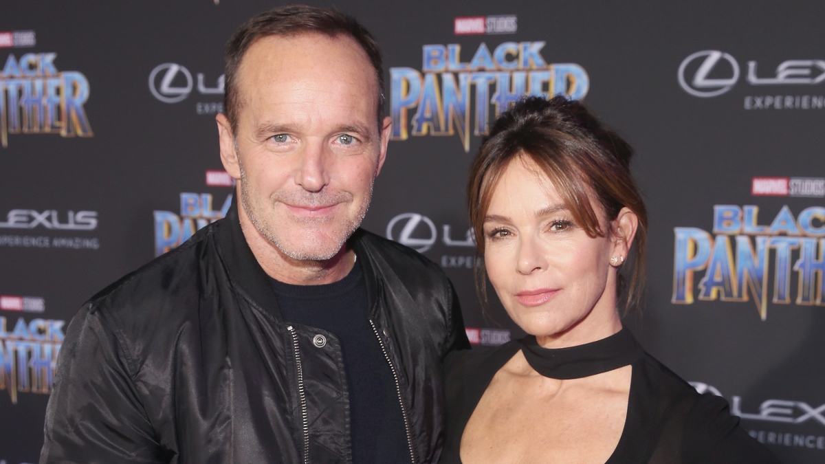 Clark Gregg and Jennifer Grey, 2018