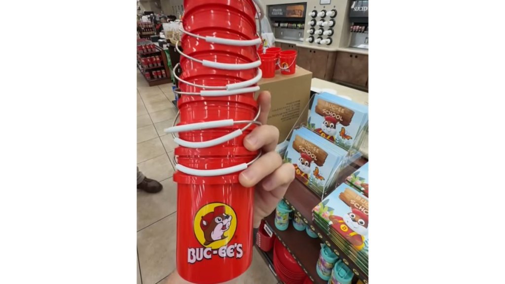 mini Buc-ees bucket