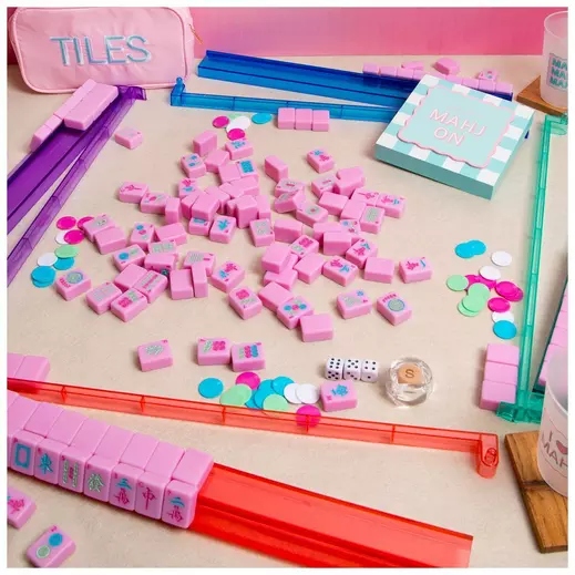 Pink mahjong
