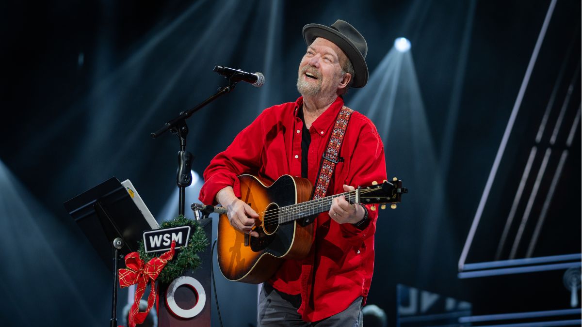 Grand Ole Opry Celebrates Its 100th Birthday with New Book