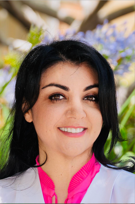 Niloofar Nobakht, MD, FASN