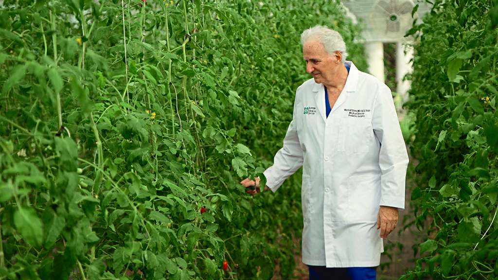 Marshall Stone, M.D., has a passion for helping people live healthier lives—and now, he’s using homegrown fruits and vegetables to make a difference in his community