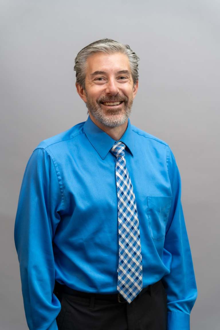 Frank Dumont, MD