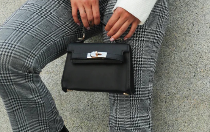 Kelly dupe bag