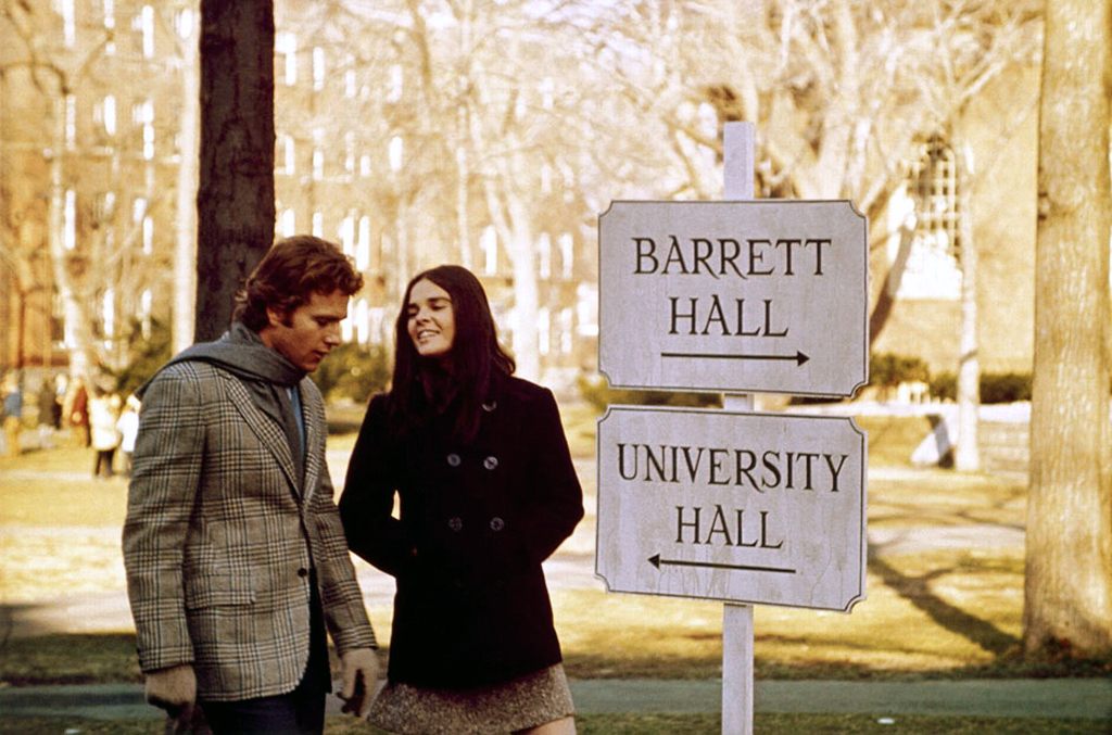Ryan O'Neal and Ali MacGraw on the Harvard campus in Love Story