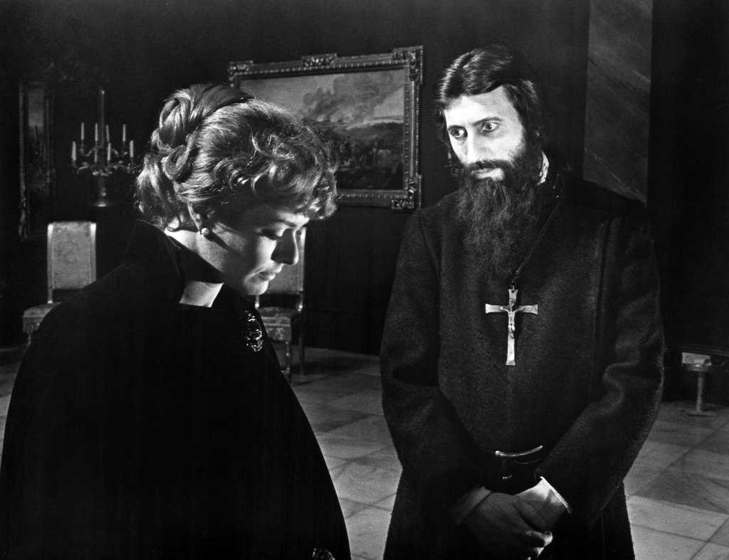 NICHOLAS AND ALEXANDRA, Janet Suzman, Tom Baker, 1971.