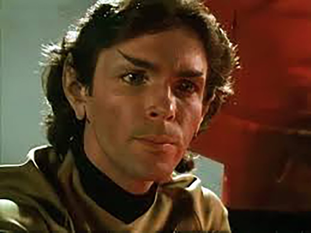 David Geautreaux as Xon