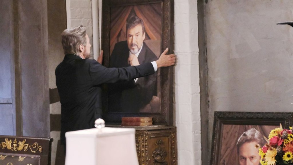 Stephen Nichols’s Stevano replaces the portrait of Joe Mascolo’s Stefano on ‘Days’