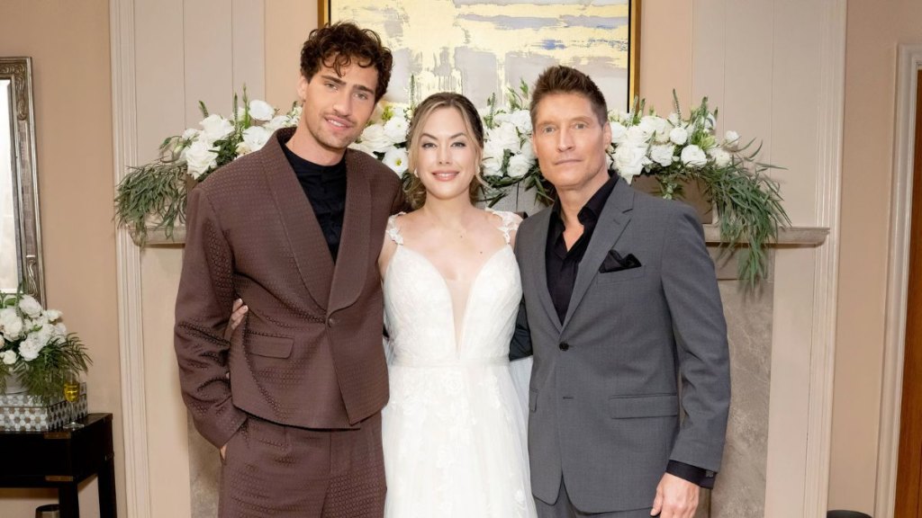 Howard Wise/jpistudios.com Kanan poses for ‘wedding shots’ with onscreen kids Annika Noelle and Harrison Cone, who play Hope and Deke.