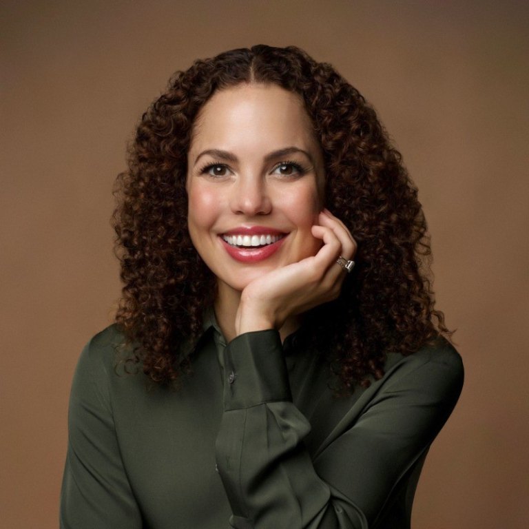 Cristina Del Toro Badessa, MD
