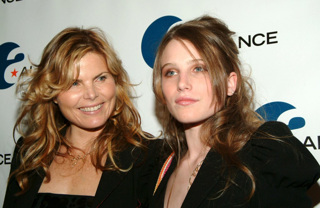 Mariel and Dree Hemingway in 2005