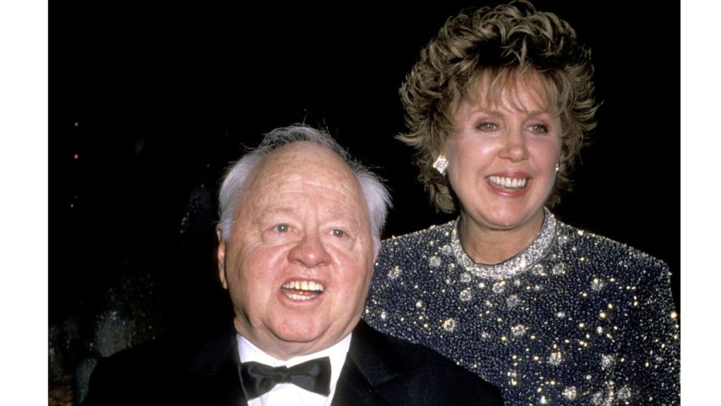 Elizabeth Taylor and Mickey Rooney in 1989