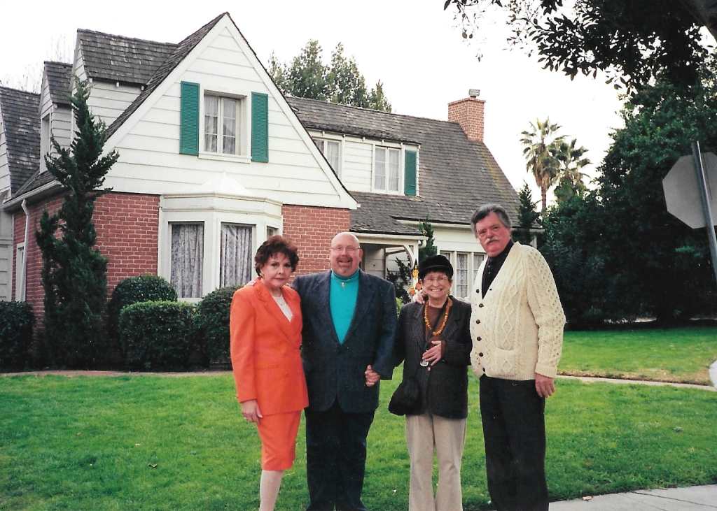 L-R: Kasey Rogers, Geoffrey Mark, Alice Ghostley and Bernard Fox in front of the Stephens home from 'Bewitched'