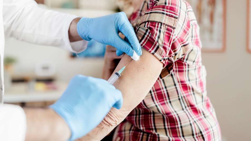 Medicare Vaccine Coverage: 23 Free Shots You Can Get in 2026 | Woman's ...