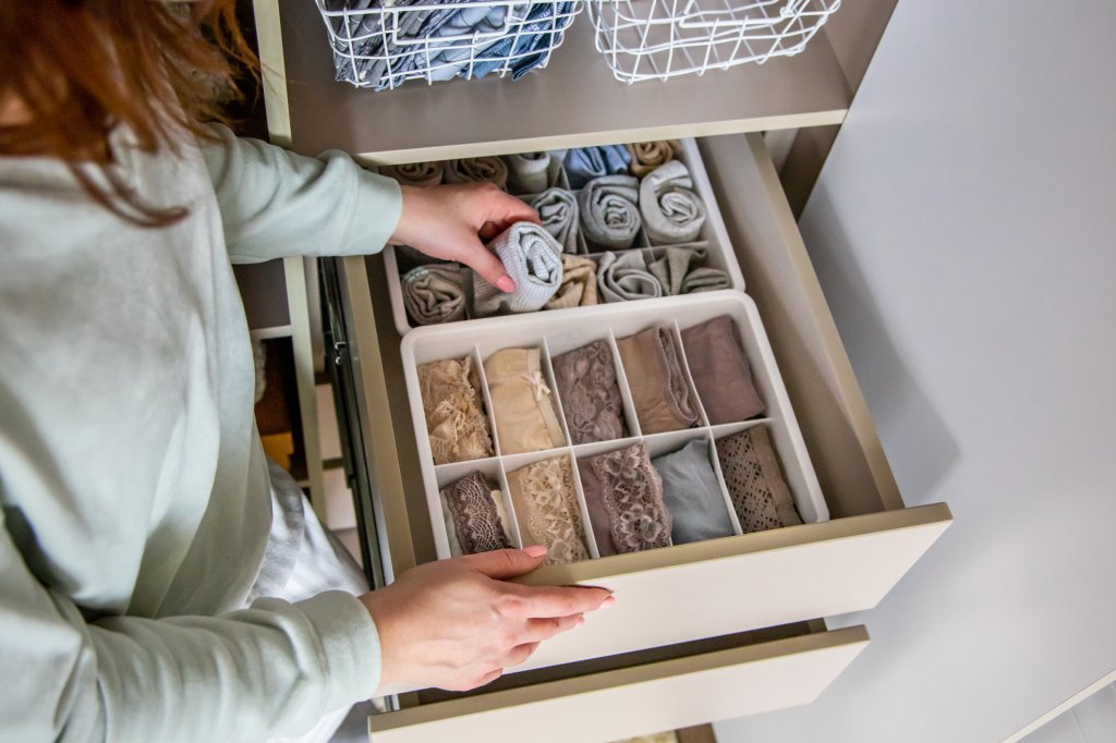 drawer organizer