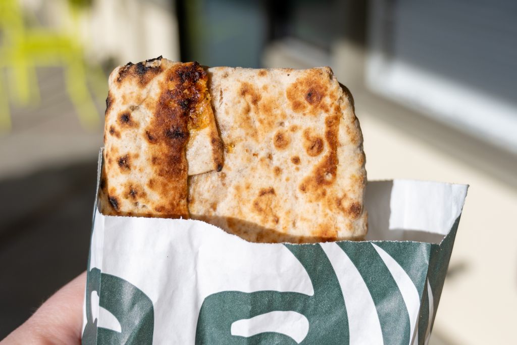 Starbucks spinach and feta wrap