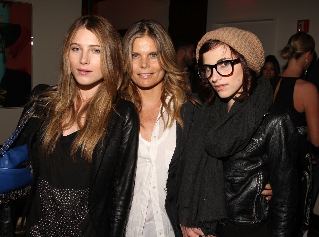 Mariel Hemingway with her daughters, Dree and Langley, in 2009