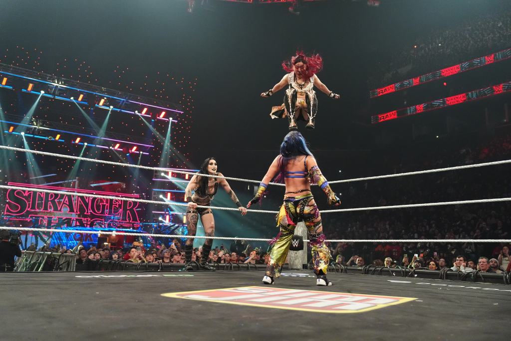 IYO SKY and Kairi Sane in action during Monday Night RAW 