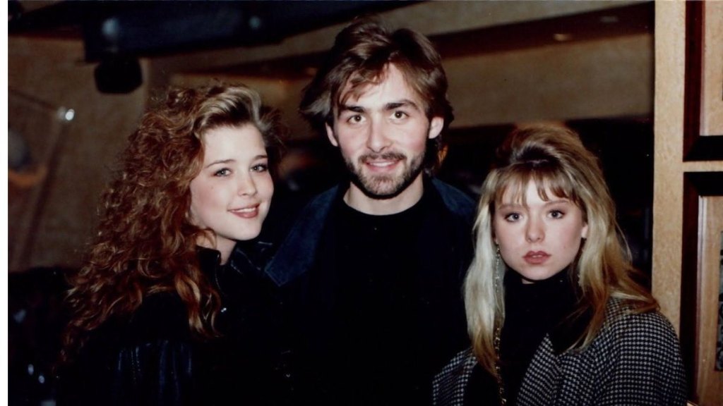 Budding soap stars Laura Wright, James Patrick Stuart and Kelly Ripa strike a pose in the ‘90s.
