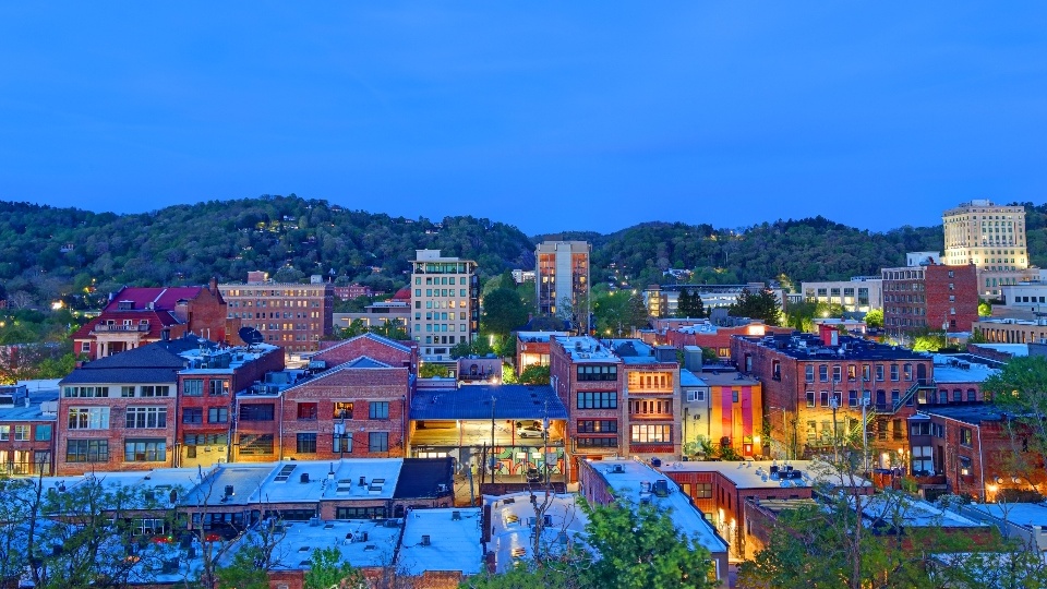 These Cozy Things to Do in Asheville, NC Will Make You Want to Go Now