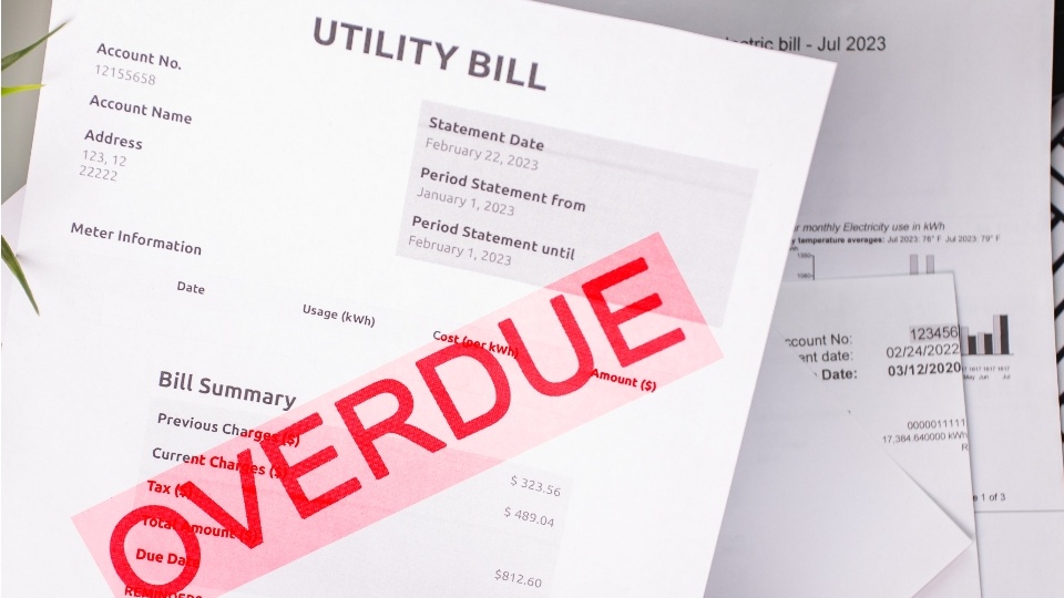 Utility bill overdue