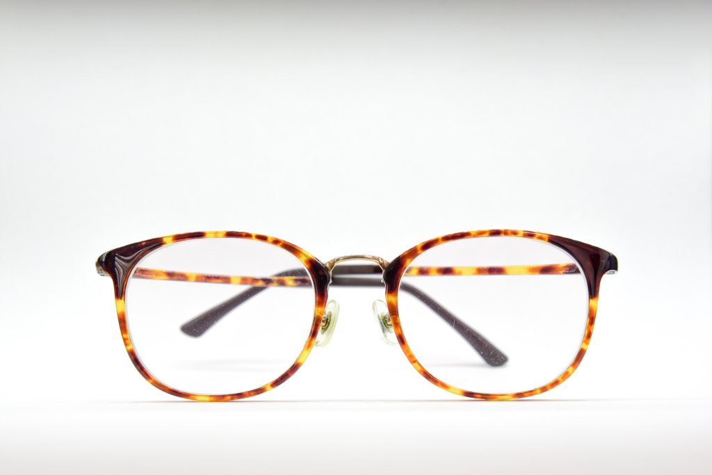 Tortoiseshell glasses