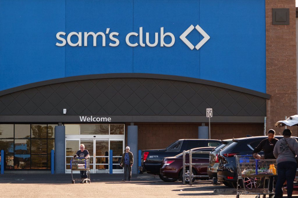 Sam's Club