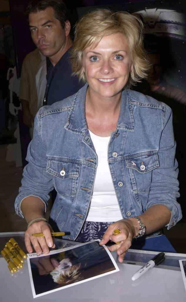 Amanda Tapping of "Stargate SG-1" signing autographs at the Sci-Fi Booth at the The San Diego Convention Center in San Diego, California 