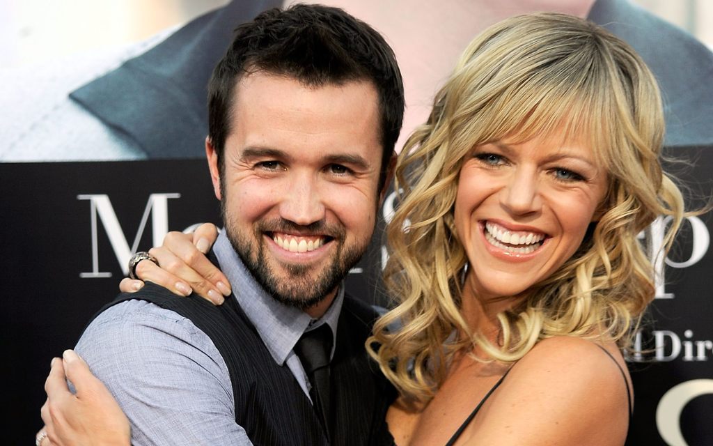 Rob McElhenney and Kaitlin Olson, 2009