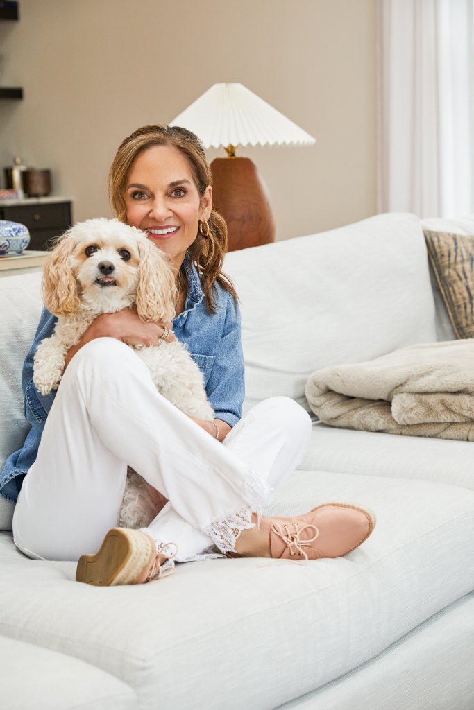 Joy Bauer with her dog