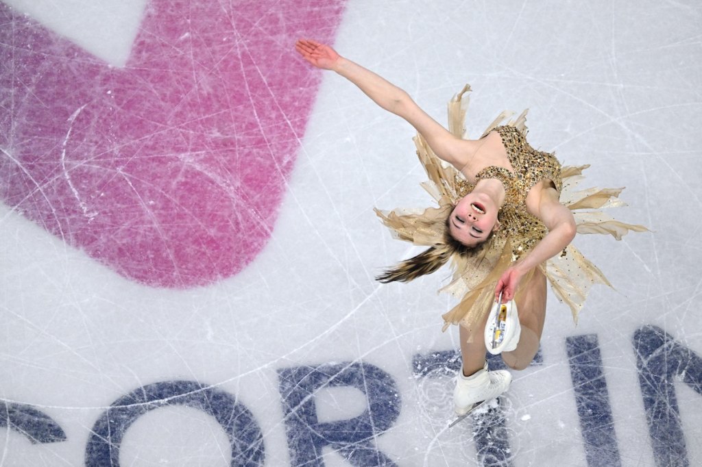 Alysa Liu gets lost in the music while skating to 'MacArthur Park'