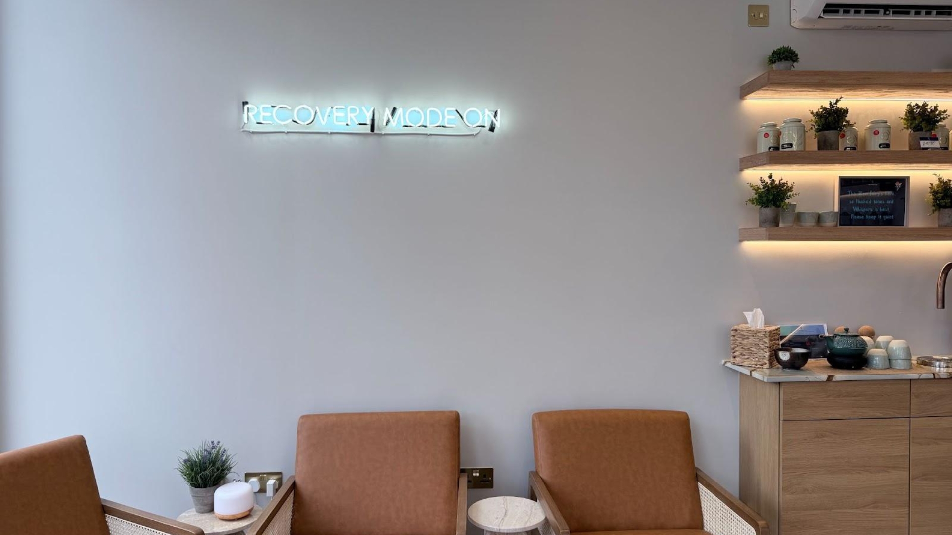 Clinical massage London Spa and Massage Chiswick High Road