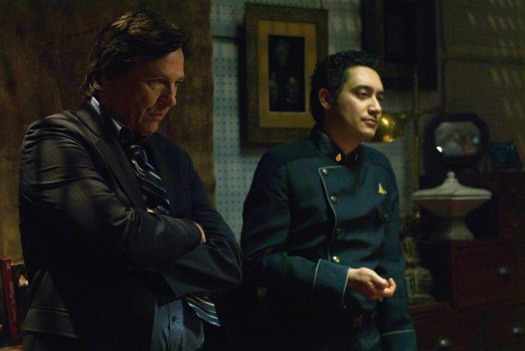 BATTLESTAR GALACTICA, Richard Hatch, Alessandro Juliani, ' Blood on the Scales', (Season 4, episode 416, February 6, 2009)