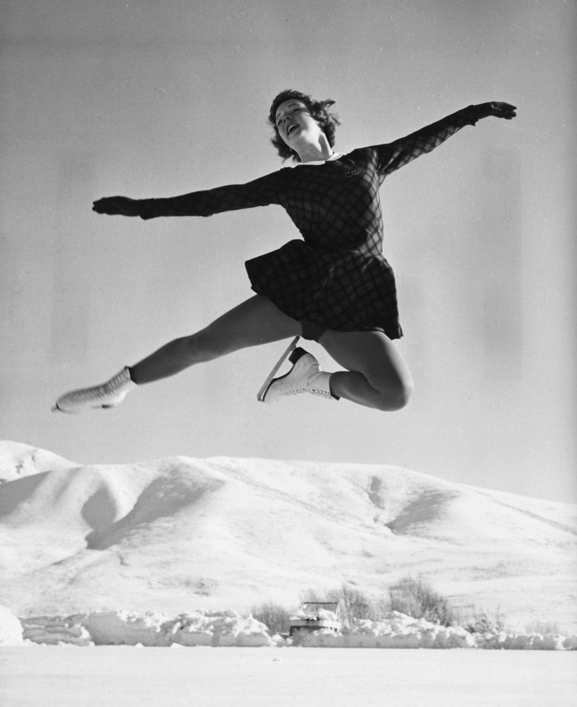 Tenley Albright skates in 1955