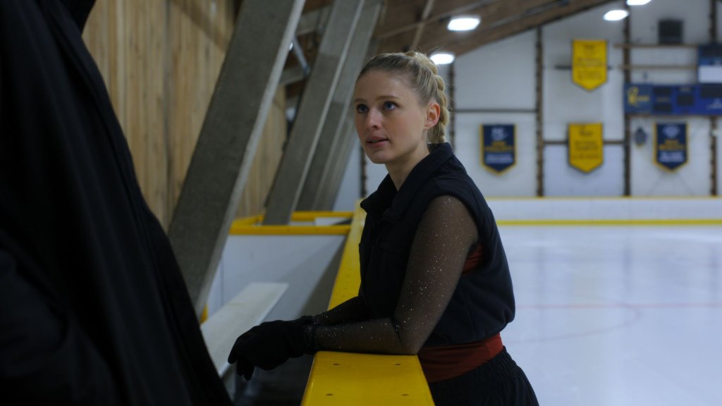 Alexandra Beaton as Elise Russo in 'Finding Her Edge'