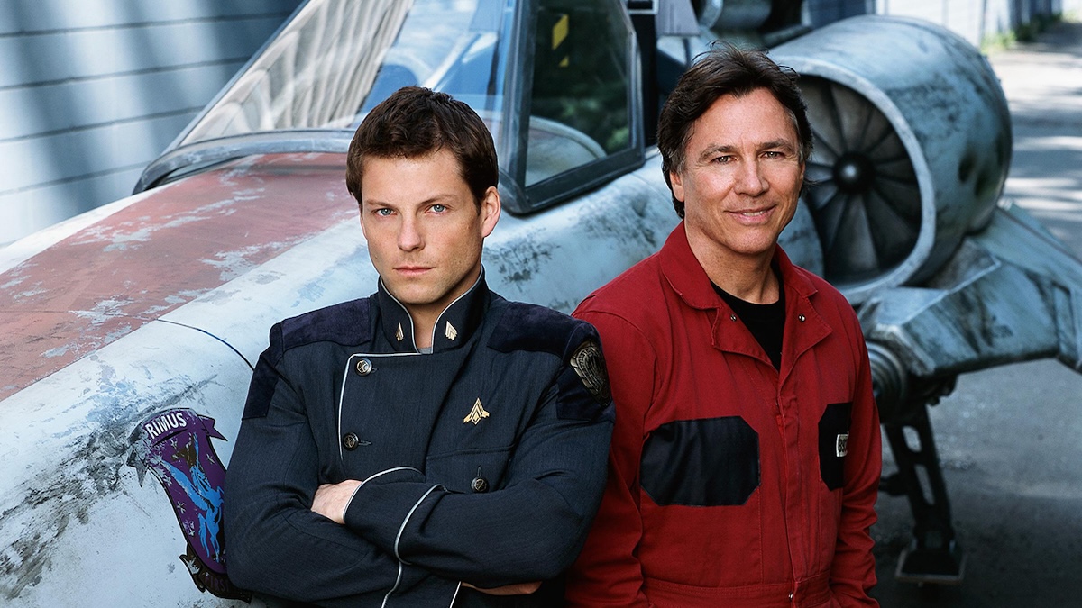 Jamie Bamber and Richard Hatch in 'Battlestar Galactica'