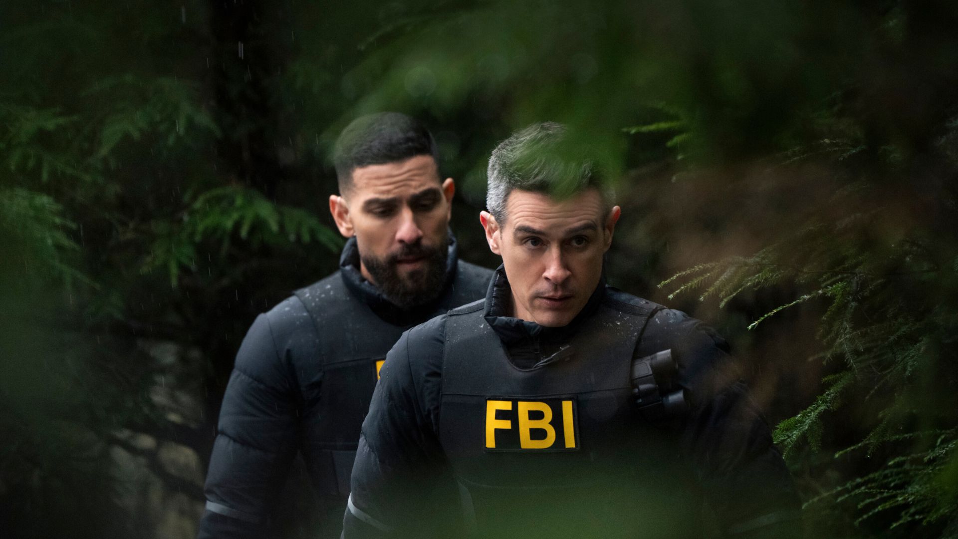 Zeeko Zaki as Special Agent Omar Adom ‘OA’ Zidan and John Boyd as Special Agent Stuart Scola in 'FBI'