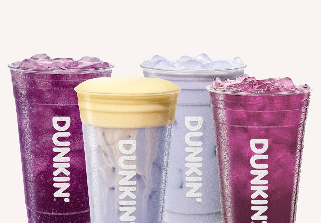 Berry Acai Refreshers Lineup