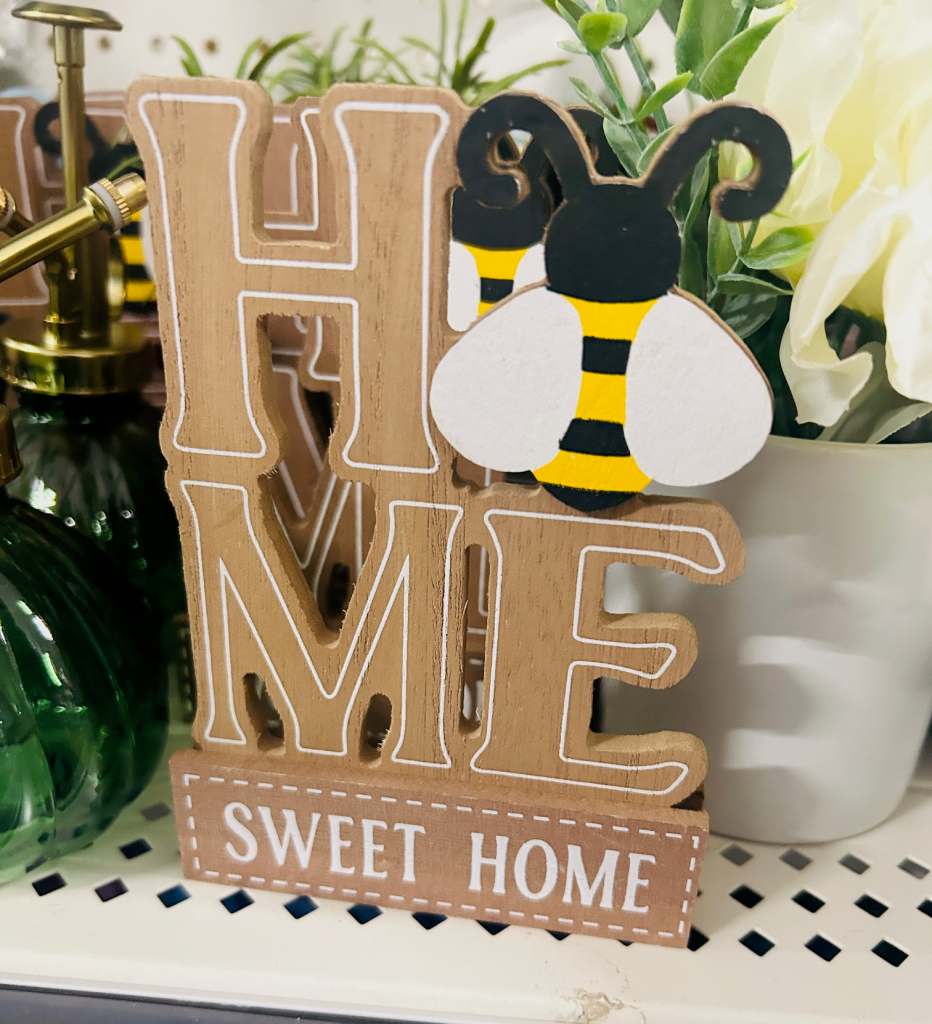 Bee decor