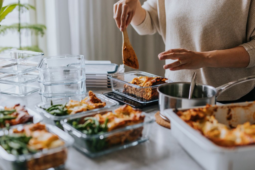 meal prep containers