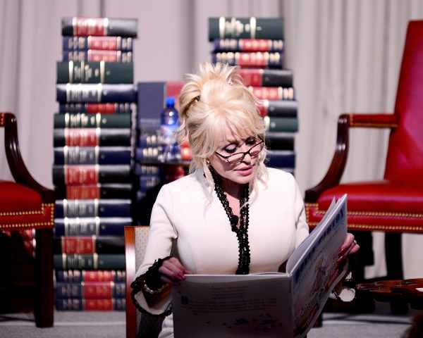 Dolly Parton books