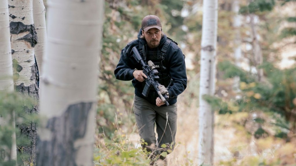 Luke Grimes in 'Marshals'