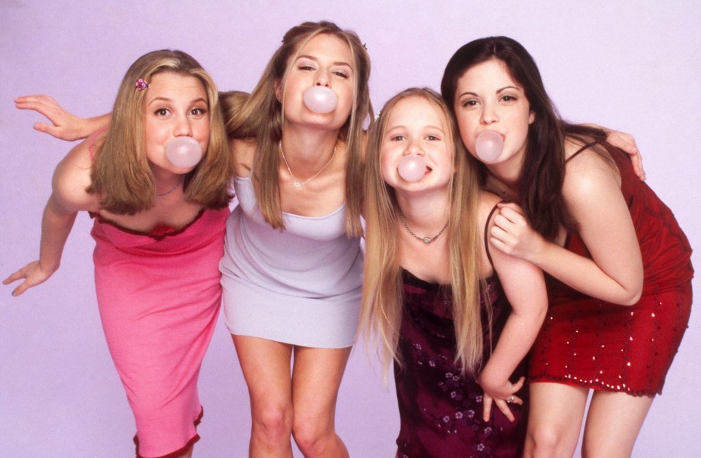 Andi Eystad, Maggie Lawson, Brook Garrett, Shawna Waldron in 'Family Rules'