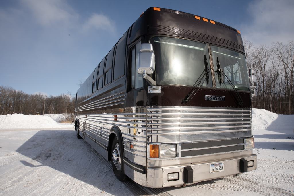 Whoopi Goldberg's tour bus