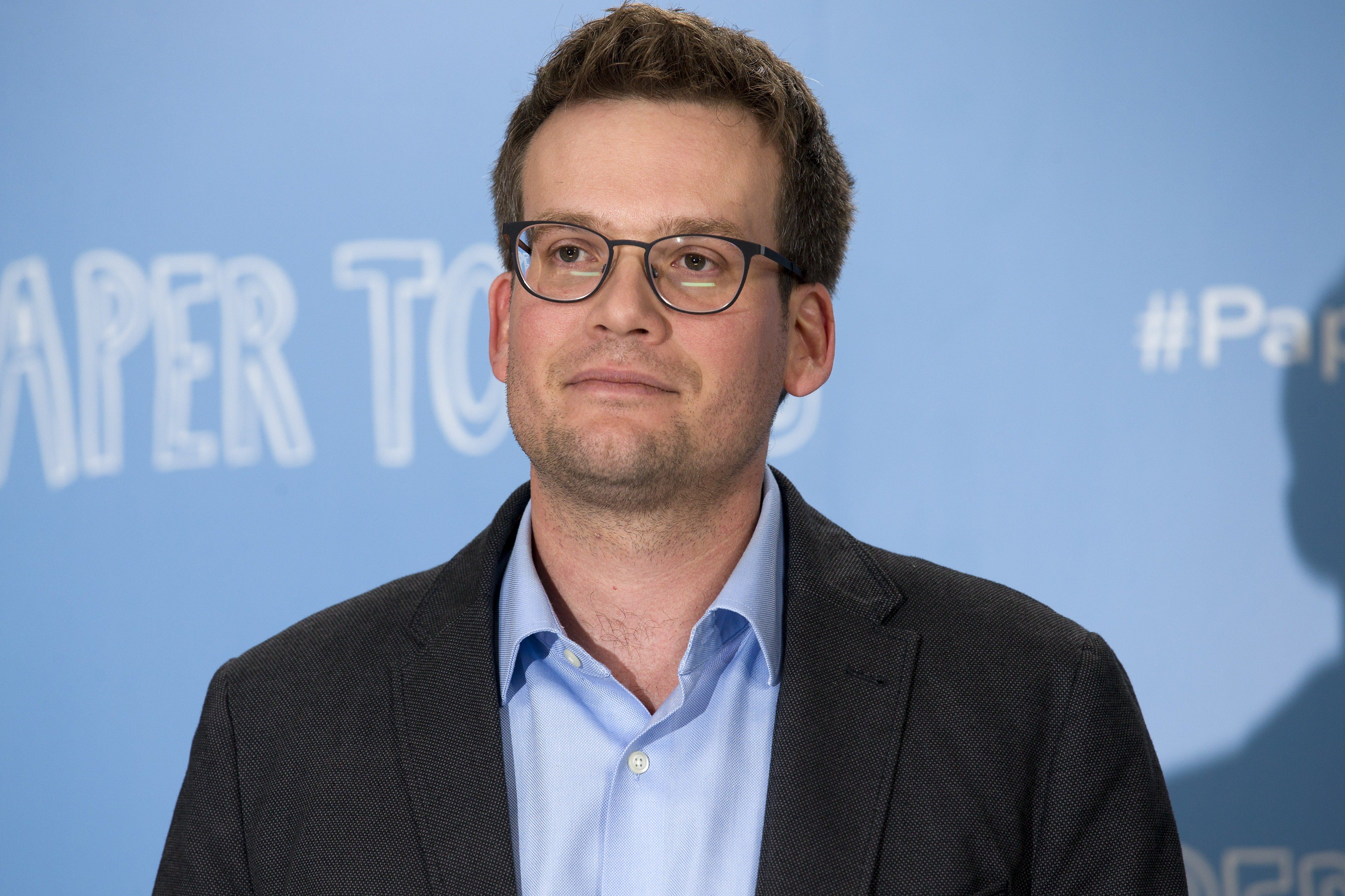 US author John Green poses at a photo call for the film "Paper Towns" in central London on June 18, 2015. AFP PHOTO / JUSTIN TALLIS (Photo credit should read JUSTIN TALLIS/AFP via Getty Images)