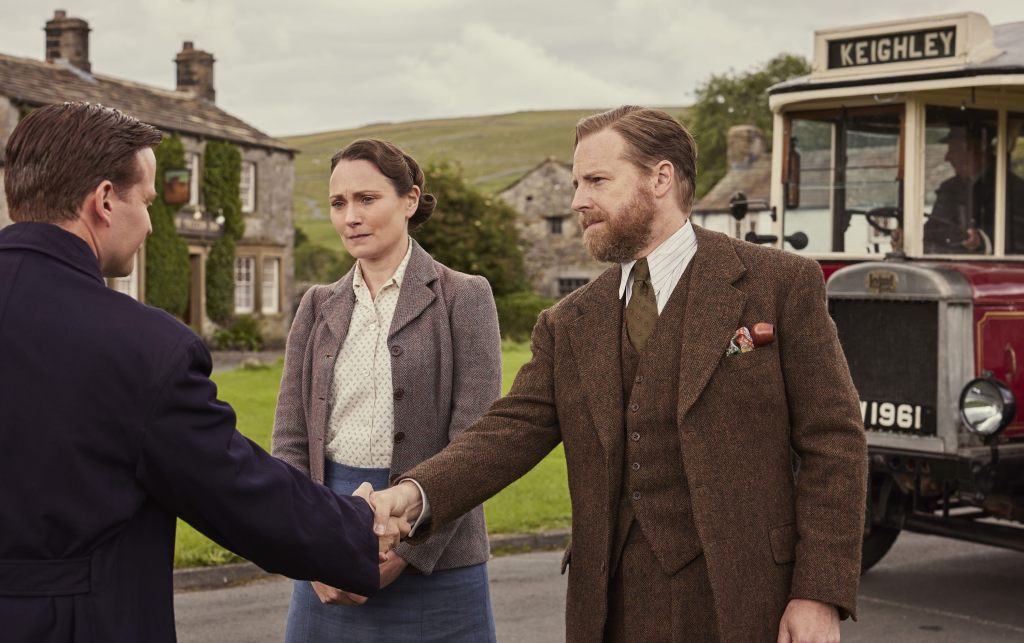 Nicholas Ralph, Anna Madeley, Samuel West, All Creatures Great and Small, 2024